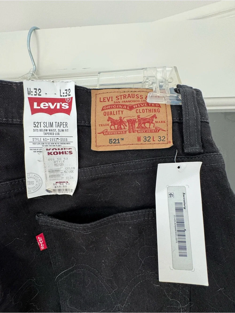 Levi's Men's Black Slim TaperJeans